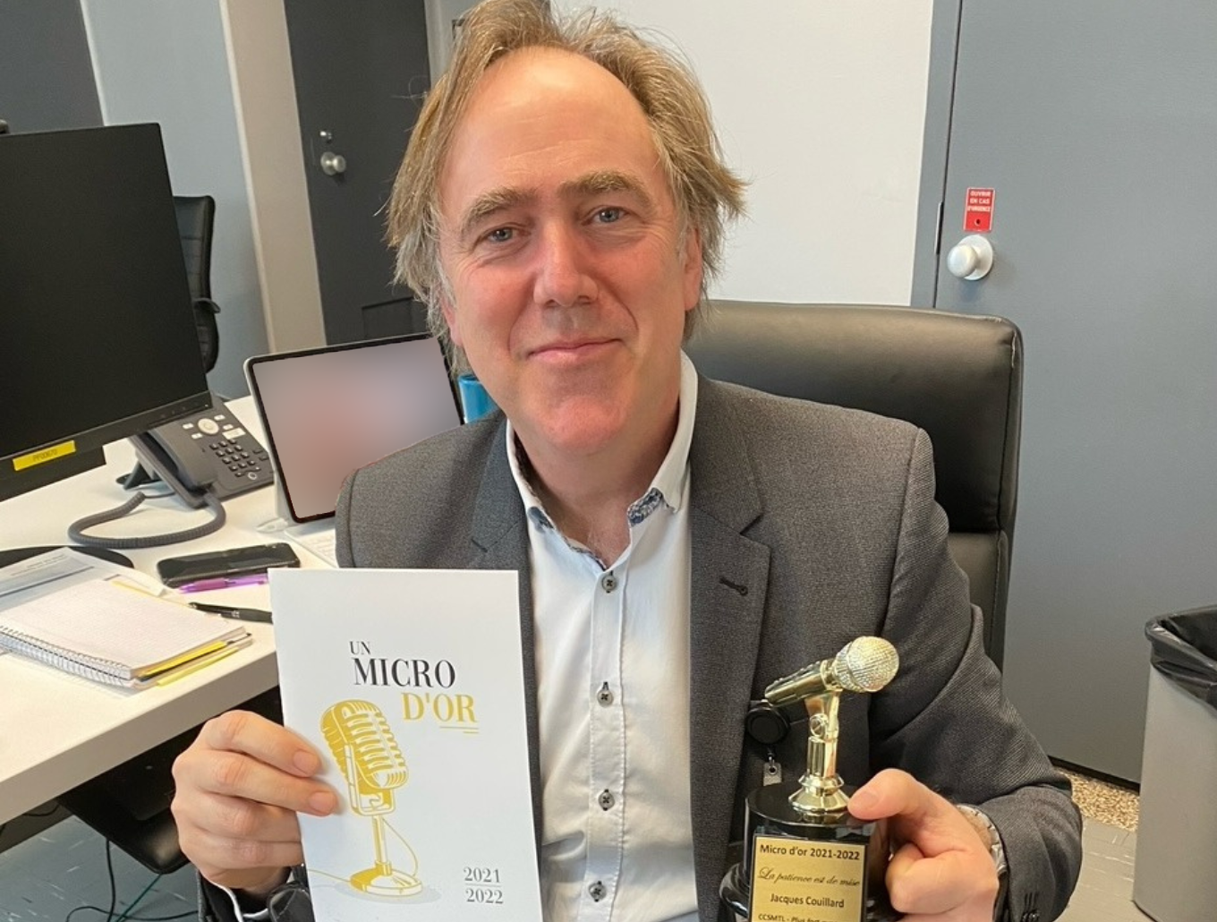 Remise du Micro d’or La patience est de mise, 2022.