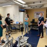 Visite du laboratoire de pathokinésiologie du CRIR-IURDPM en compagnie de Manon Parisien, Philippe Gourdou, Julie Soulard, Vincent Lehouillier et
Cyril Duclos