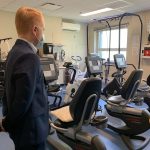 Visite du gymnase du centre de recherche IUGM
